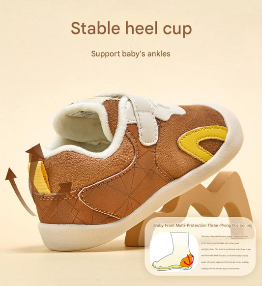 Toddler Shoes vs Barefoot: Which Is Better for Your Child? (2026 Guide