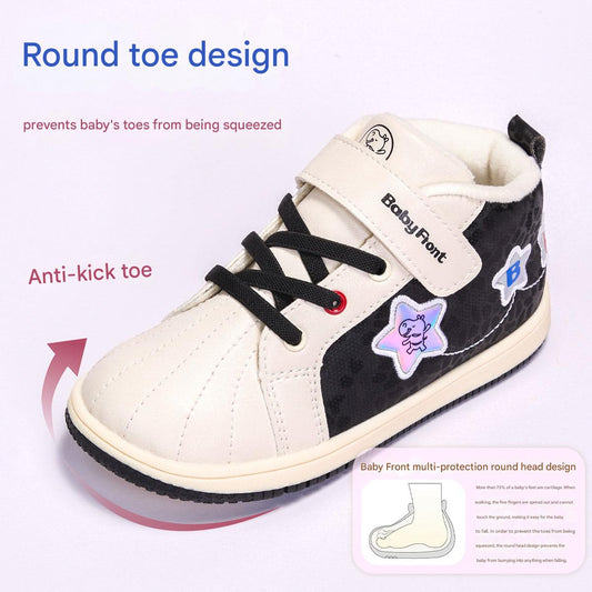 How the Right Baby Shoes Help Strengthen Balance and Coordination
